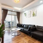 Big Two Bedrooms Apart At The City Center