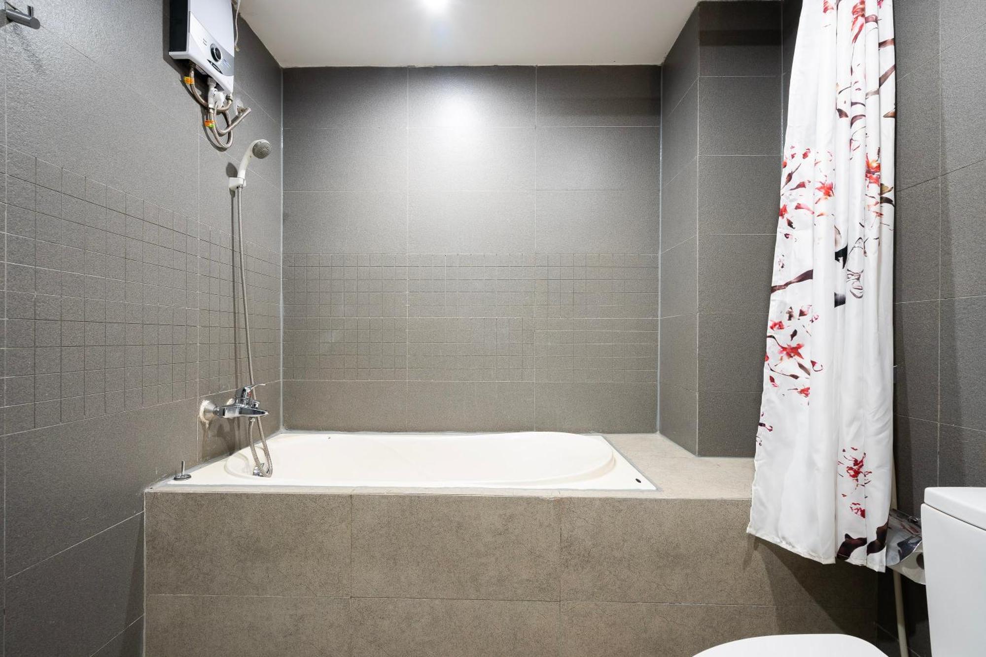 Big Two Bedrooms At The Center Appartement